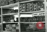 Immagine di Ordinanza tedesca Depot Bretagne Francia, 1945, secondo 15 filmato di repertorio 65675020665