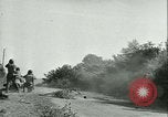 Immagine di Stati Uniti truppe Cherence Le Roussel Francia, 1945, secondo 6 filmato di repertorio 65675020666