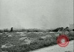 Standbild alliierten Truppen SAINT MALO FRANKREICH, 1944, aus Sekunde 3 historischem Filmmaterial Videoclip 65675020668