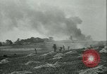 Standbild alliierten Truppen SAINT MALO FRANKREICH, 1944, aus Sekunde 13 historischem Filmmaterial Videoclip 65675020668