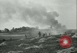 Standbild alliierten Truppen SAINT MALO FRANKREICH, 1944, aus Sekunde 15 historischem Filmmaterial Videoclip 65675020668