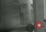 Standbild alliierten Truppen SAINT MALO FRANKREICH, 1944, aus Sekunde 52 historischem Filmmaterial Videoclip 65675020668