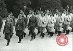 Immagine di Ferdinand Foch Memorial Francia, 1941, secondo 16 filmato di repertorio 65675020677