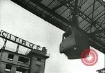 Immagine di Fabbriche di auto Parigi Francia, 1941, secondo 28 filmato di repertorio 65675020678