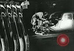 Immagine di Fabbriche di auto Parigi Francia, 1941, secondo 35 filmato di repertorio 65675020678