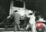 Immagine di Fabbriche di auto Parigi Francia, 1941, secondo 44 filmato di repertorio 65675020678