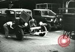 Immagine di Fabbriche di auto Parigi Francia, 1941, secondo 57 filmato di repertorio 65675020678