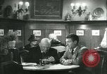 Immagine di Gli uomini in bar Germania, 1941, secondo 39 filmato di repertorio 65675020685