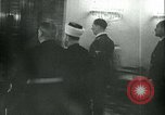 Immagine di Adolf Hitler incontra arabo-palestinese Mufti Berlino Germania, 1940, secondo 54 filmato di repertorio 65675020686