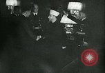 Immagine di Adolf Hitler incontra arabo-palestinese Mufti Berlino Germania, 1940, secondo 60 filmato di repertorio 65675020686