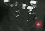 Immagine di Adolf Hitler incontra arabo-palestinese Mufti Berlino Germania, 1940, secondo 61 filmato di repertorio 65675020686