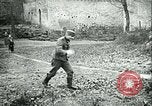 Standbild deutscher Soldat Deutschland, 1940, aus Sekunde 5 historischem Filmmaterial Videoclip 65675020689