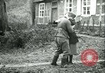 Standbild deutscher Soldat Deutschland, 1940, aus Sekunde 8 historischem Filmmaterial Videoclip 65675020689