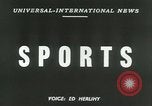 Image Milwaukee Braves Baseball Team arrive dans la ville Milwaukee Wisconsin USA, 1953, de la seconde 4 séquences d'archives historiques vidéo 65675020699