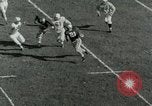 Image match de football Lawrence Kansas USA, 1950, de la seconde 13 séquences d'archives historiques vidéo 65675020705