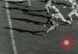 Image match de football Lawrence Kansas USA, 1950, de la seconde 15 séquences d'archives historiques vidéo 65675020705