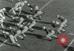 Image match de football Lawrence Kansas USA, 1950, de la seconde 20 séquences d'archives historiques vidéo 65675020705