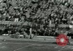 Image match de football Lawrence Kansas USA, 1950, de la seconde 24 séquences d'archives historiques vidéo 65675020705