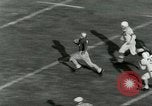 Image match de football Lawrence Kansas USA, 1950, de la seconde 41 séquences d'archives historiques vidéo 65675020705
