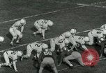 Image match de football Lawrence Kansas USA, 1950, de la seconde 50 séquences d'archives historiques vidéo 65675020705