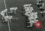 Image match de football Lawrence Kansas USA, 1950, de la seconde 57 séquences d'archives historiques vidéo 65675020705