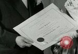 Immagine di Christine Jorgensen avvocato transgender New York City USA, 1953, secondo 11 filmato di repertorio 65675020719