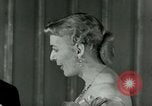 Immagine di Christine Jorgensen avvocato transgender New York City USA, 1953, secondo 17 filmato di repertorio 65675020719