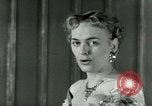 Immagine di Christine Jorgensen avvocato transgender New York City USA, 1953, secondo 26 filmato di repertorio 65675020719