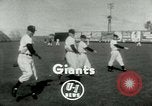 Standbild New York Giants baseball team in Spring Training Phoenix Arizona USA, 1953, aus Sekunde 4 historischem Filmmaterial Videoclip 65675020721