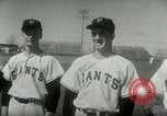 Standbild New York Giants baseball team in Spring Training Phoenix Arizona USA, 1953, aus Sekunde 19 historischem Filmmaterial Videoclip 65675020721