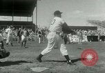 Standbild New York Giants baseball team in Spring Training Phoenix Arizona USA, 1953, aus Sekunde 36 historischem Filmmaterial Videoclip 65675020721