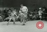 Standbild junge Boxer New York City USA, 1953, aus Sekunde 15 historischem Filmmaterial Videoclip 65675020723