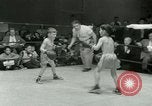 Standbild junge Boxer New York City USA, 1953, aus Sekunde 24 historischem Filmmaterial Videoclip 65675020723