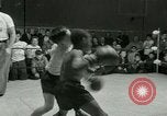 Standbild junge Boxer New York City USA, 1953, aus Sekunde 51 historischem Filmmaterial Videoclip 65675020723