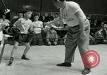 Standbild junge Boxer New York City USA, 1953, aus Sekunde 55 historischem Filmmaterial Videoclip 65675020723