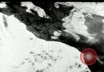 Image F-86 Sabre MiG-15 dans les batailles de la guerre de Corée Corée, 1953, de la seconde 7 séquences d'archives historiques vidéo 65675020725