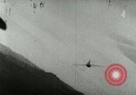 Image F-86 Sabre MiG-15 dans les batailles de la guerre de Corée Corée, 1953, de la seconde 41 séquences d'archives historiques vidéo 65675020725