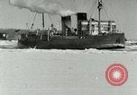 Image brise-glace Fédéral Montréal Québec Canada, 1953, de la seconde 10 séquences d'archives historiques vidéo 65675020726
