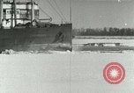 Image brise-glace Fédéral Montréal Québec Canada, 1953, de la seconde 21 séquences d'archives historiques vidéo 65675020726