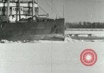 Image brise-glace Fédéral Montréal Québec Canada, 1953, de la seconde 22 séquences d'archives historiques vidéo 65675020726
