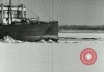 Image brise-glace Fédéral Montréal Québec Canada, 1953, de la seconde 38 séquences d'archives historiques vidéo 65675020726