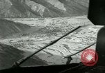 Image Yonpo base aérienne évacuation Yonpo Corée, 1950, de la seconde 13 séquences d'archives historiques vidéo 65675020741
