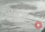 Image Yonpo base aérienne évacuation Yonpo Corée, 1950, de la seconde 29 séquences d'archives historiques vidéo 65675020741