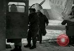 Immagine di Aria Yonpo evacuazione di base Yonpo Corea, 1950, secondo 17 filmato di repertorio 65675020743