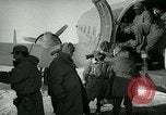 Immagine di Aria Yonpo evacuazione di base Yonpo Corea, 1950, secondo 29 filmato di repertorio 65675020743