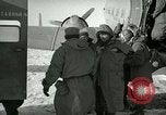 Immagine di Aria Yonpo evacuazione di base Yonpo Corea, 1950, secondo 34 filmato di repertorio 65675020743