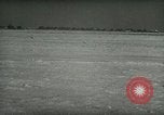 Immagine di Aria Yonpo evacuazione di base Yonpo Corea, 1950, secondo 48 filmato di repertorio 65675020743