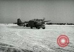 Immagine di Aria Yonpo evacuazione di base Yonpo Corea, 1950, secondo 5 filmato di repertorio 65675020744