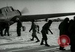 Immagine di Aria Yonpo evacuazione di base Yonpo Corea, 1950, secondo 12 filmato di repertorio 65675020744