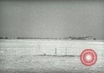 Immagine di Aria Yonpo evacuazione di base Yonpo Corea, 1950, secondo 52 filmato di repertorio 65675020744